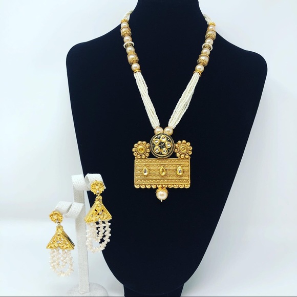 South Asian Costume Jewellery - Picture 2 of 16